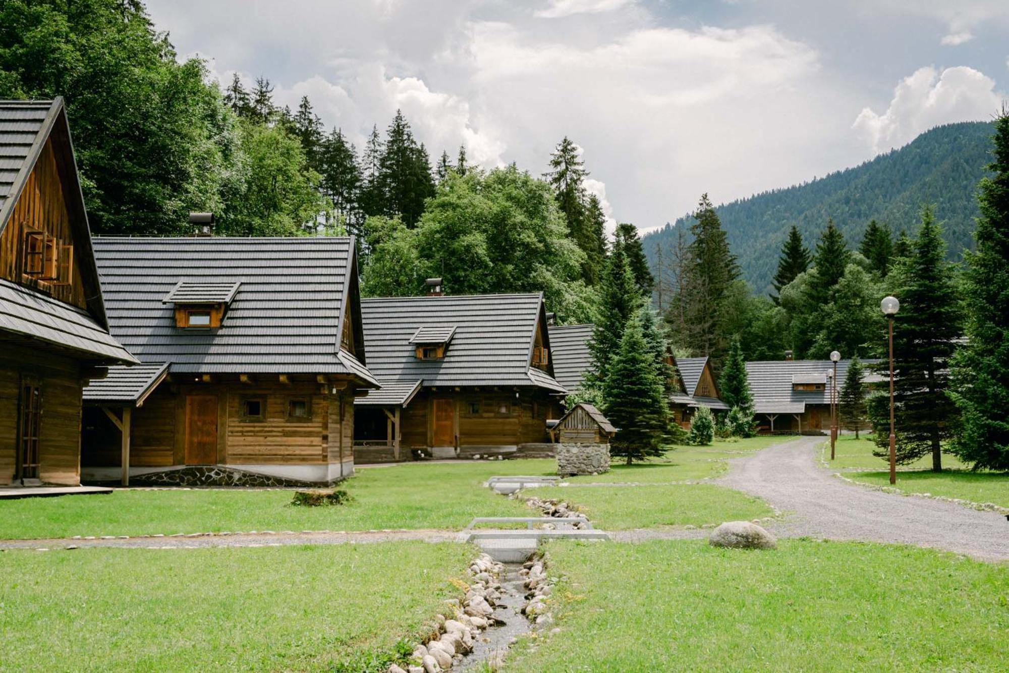 Hotel****Liptovsky Dvor Liptovský Ján Exterior foto